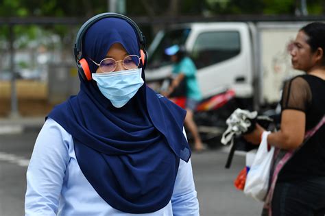 Isi Rumah Sarawak Dan Sabah Akan Terima Topeng Muka Edaran Kerajaan