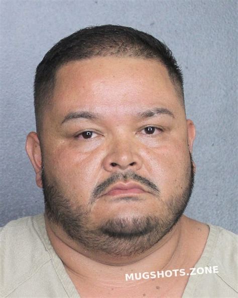 Quiroz Marco Tulio 11012021 Broward County Mugshots Zone