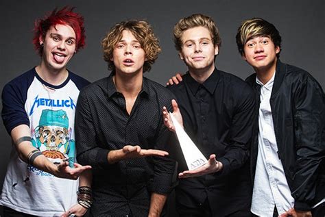 แปลเพลง Shes Kinda Hot seconds of summer แปลเพลง แปลเพลงสากล แปลเพลงภาษาองกฤษ