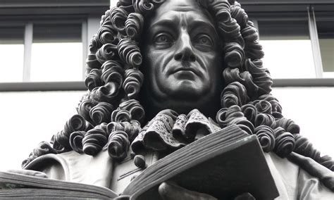 A Gottfried Wilhelm Von Leibniz Hoy De Noviembre En Los A Os