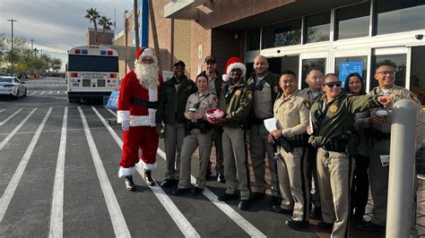 LVMPD on Twitter: "We had an incredible time collecting toys for the “Badges and Bows” toy drive ...