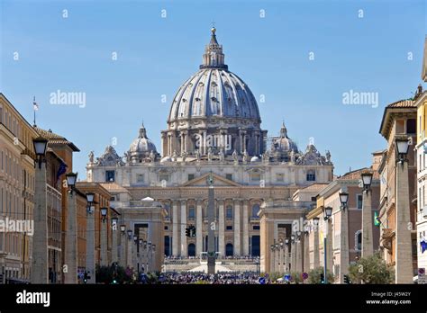 La Basílica Papal de San Pedro en el Vaticano Basílica Papale di San