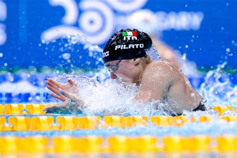 Europei Di Nuoto Pilato Stabilisce Il Record Del Mondo Nella