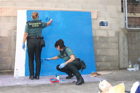 Cruz Roja Zamora Realiza Un Mural Colaborativo Para Sensibilizar Sobre