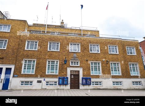 Southwark police station hi-res stock photography and images - Alamy