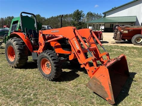 Kubota M6040 Tractor With La1153 Loader Live And Online Auctions On
