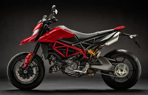 Ducati 950 Hypermotard 2019 Fiche Moto Motoplanete