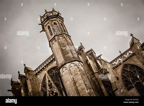 Beautiful medieval cathedral in Carcassonne Stock Photo - Alamy