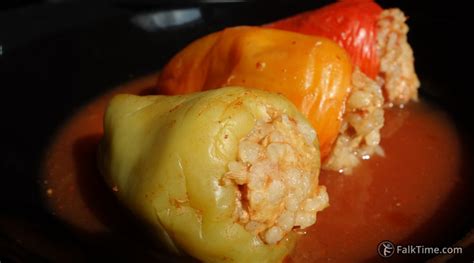 Dolma - bell peppers stuffed with meat and rice, recipe | FalkTime