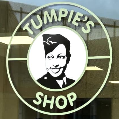 Inauguration Du Magasin Tumpie S Shop Lyc E Jos Phine Baker