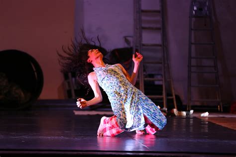 Danza E Architettura Intervista A Francesca La Cava Scene Contemporanee