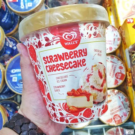 Wall’s Strawberry Cheesecake Es Krim Langka Dengan Rasa Asam Manis Menggoda