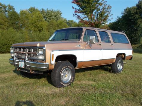 1980 80 Gmc Suburban Sierra Classic Gold White K15 4x4 1 2 Ton