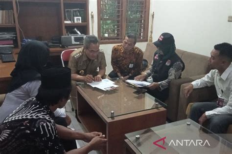 Kpu Bantul Awali Coklit Data Pemilih Pemilu Dari Keluarga Bupati