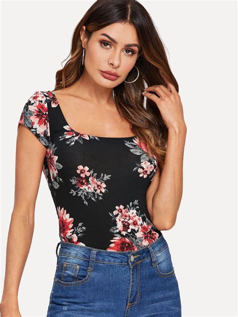 Scoop Neck Flower Print Tee Floral Print Tees Fashion Printed Tees