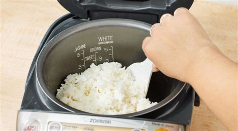 Bansos Rice Cooker Gratis Segera Cair Ribu Calon Penerima