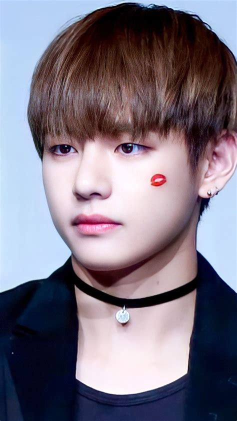 Pin By 💜tae Bear💜 On Tae Kim Taehyung Wallpaper Kim Taehyung Taehyung