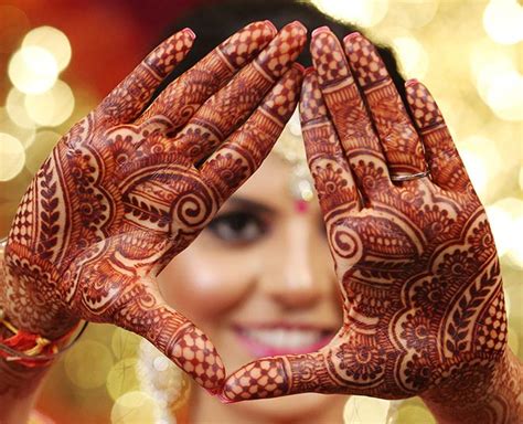 Discover More Than 85 Rachi Hui Mehndi Latest Seven Edu Vn