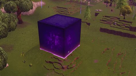 Fortnites Mysterious Giant Cube Continues To Do Weird Things Polygon