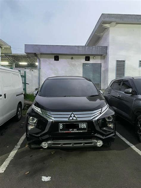 Dijual Mitsubishi Xpander Ultimate 2019 Pemakaian 2020 Hitam Mobil