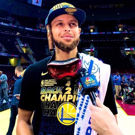 Curiosidades Da Bola On Twitter Stephen Curry Empata Em T Tulos Da