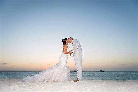 Beautiful Destination Wedding At Riu Palace Antillas Aruba Prinsz Photography Aruba