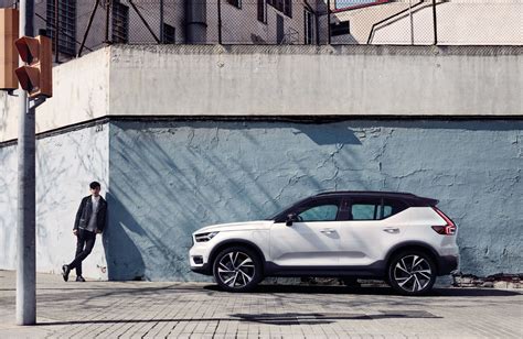 Volvo Xc Ganha Vers O Tecnologia H Brida Plug In