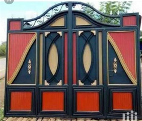 Modern Stainless Steel Color Coated Main Gate For Home At Rs