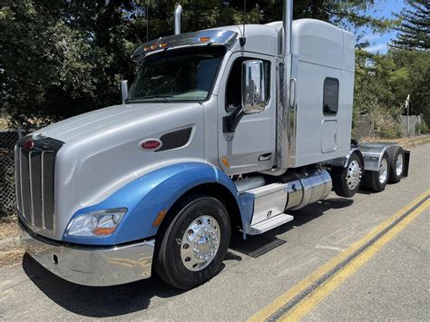 2019 Peterbilt 579 Tri Axle Sleeper Semi Truck 72 Mid Roof Sleeper