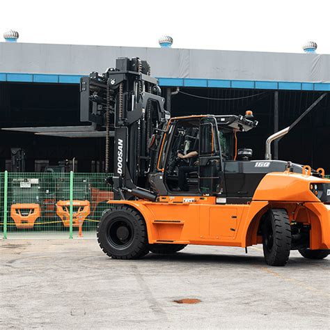 Doosan 9 Series 10 16 Tonne Diesel Forklift Trucks Ks Lift Trucks