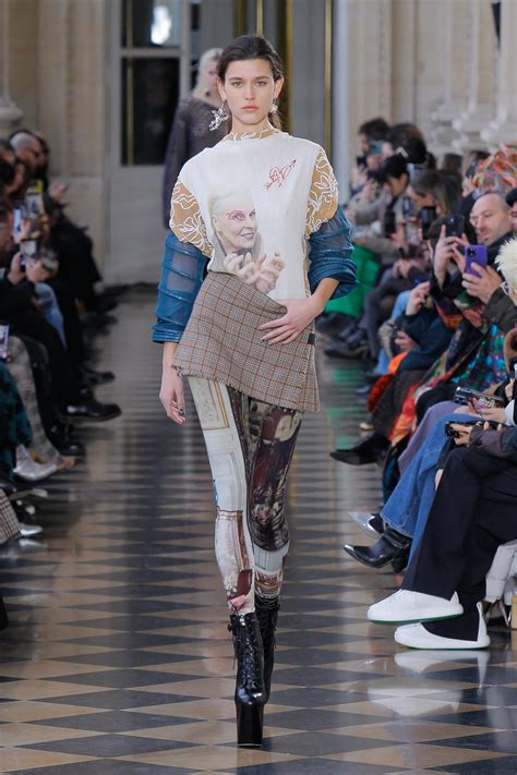 ANDREAS KRONTHALER FOR VIVIENNE WESTWOOD AUTUMN WINTER 2023 24 CATWALK