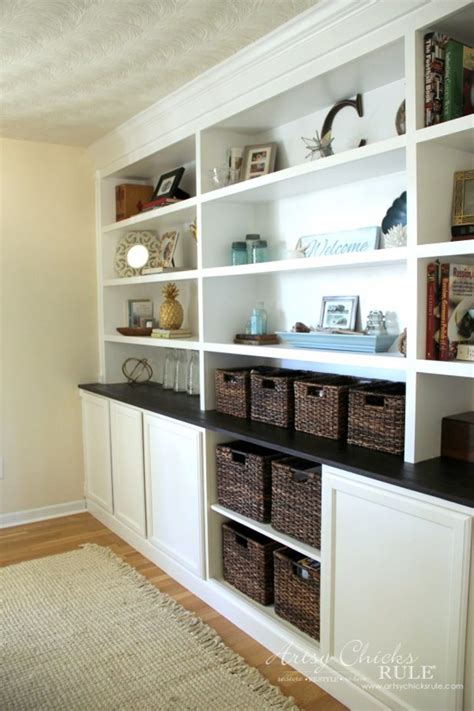 20 Easy And Beautiful DIY Bookshelf Makeovers