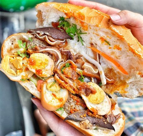 Món ăn vặt hot nhất Sài Gòn chén quên lối về HaloTravel