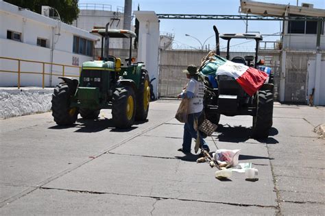 Mantienen Productores Toma De Instalaciones De Pemex