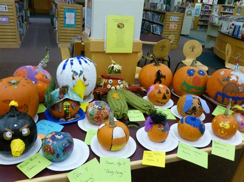 Hamilton Wenham Public Library Childrens Room Pumpkin Decorating