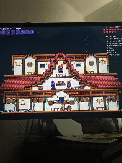 My first decent build any ideas : r/Terraria