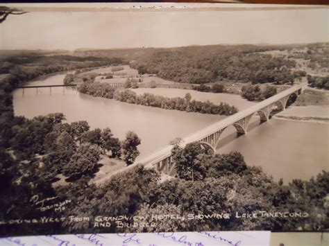 Vintage Postcard Lake Taneycomo Branson Mo Branson Missouri Branson