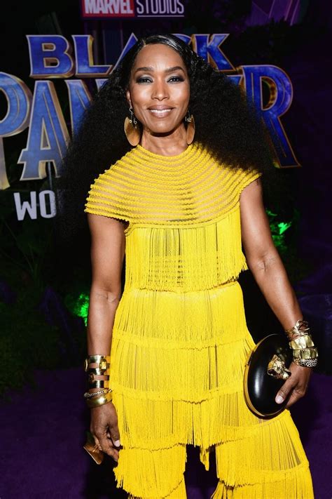 Angela Bassett In Naeem Khan “black Panther” La Premiere