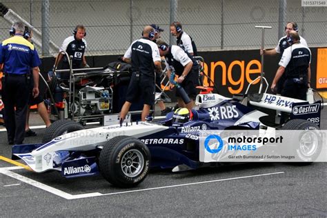 Luciano Burti Bra Is Demonstrating The Williams Formula One World