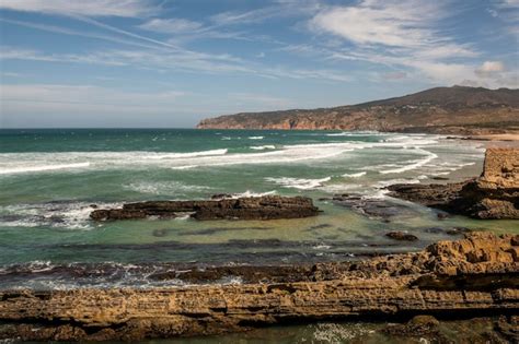 Fal Sia Solta E Ondas Persistentes Na Costa Atl Ntica Portuguesa E Uma