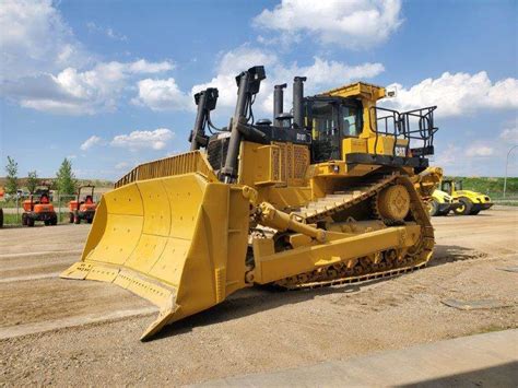 Caterpillar D T