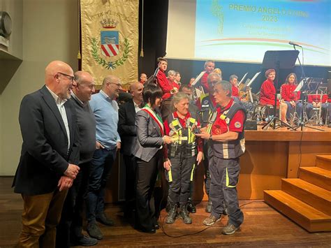 Lissone A Palazzo Terragni Consegnate Le Civiche Benemerenze Prima Monza