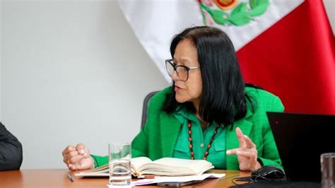 Ministra Albina Ruiz Se Reúne Con Congresistas Peruanos Integrantes Del