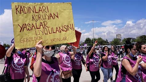 Beylikdüzünde bir erkek boşandığı kadını silahla vurarak ağır yaraladı