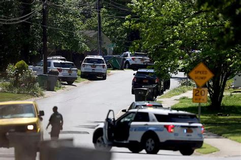 Four Officers Dead Four Wounded In Us Shooting Vanguard News