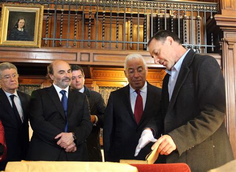 Primer Ministro de Portugal visitó Biblioteca Nacional Servicio