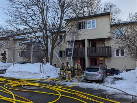 Ottawa Firefighters Quickly Tackle Kitchen Fire Near Uplands Drive