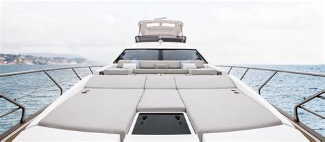 The Azimut Flybridge Collection