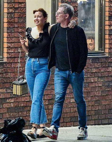 Bobby Flay And Girlfriend Christina P Rez Walk Arm In Arm During Date