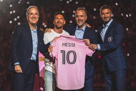 Argentine Superstar Lionel Messi Signs For Inter Miami